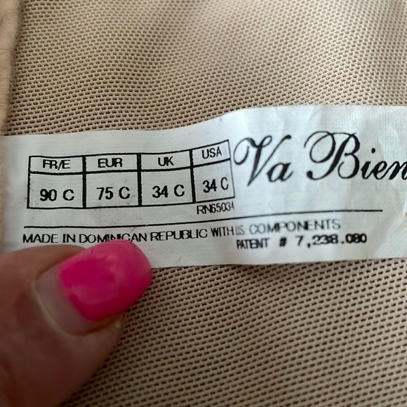 Boustier Patted with Wire Support - Picture 7 of 9